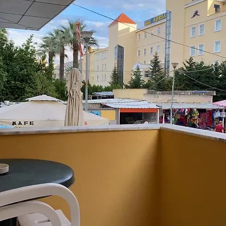 Hotel Bora 3*